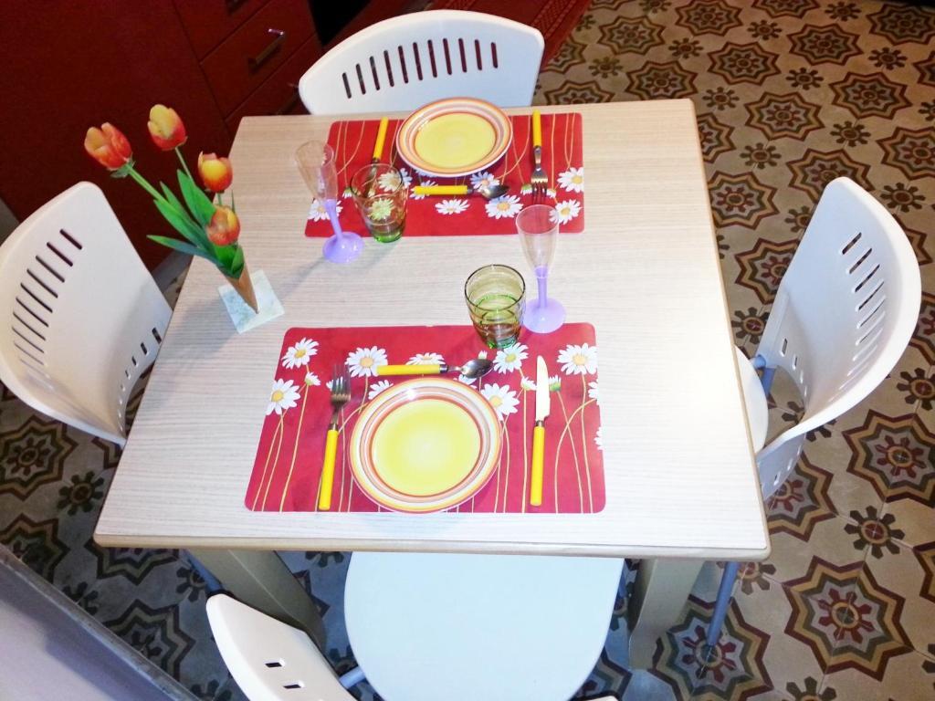 Il Cortile Fiorito Apartment Trapani Bagian luar foto